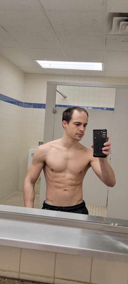 NateWings's tweet photo. Not your average #BrainCancer patient. #KeepKickingOut #Grow #Evolve #Overcome #Fitness #AttackEveryDay #Blessed https://t.co/n1d1qK24r8