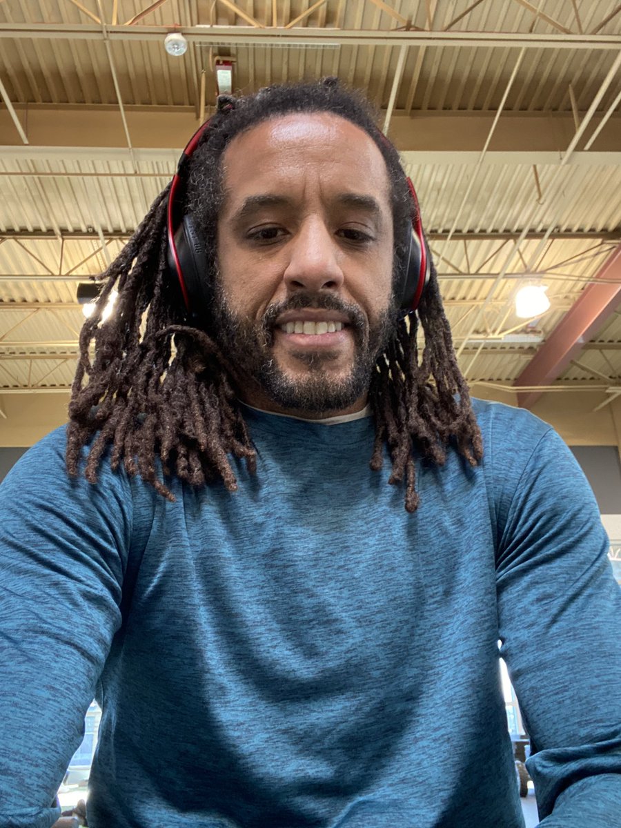 Buiu02's tweet photo. If you are breathing/ you are winning/ if you have a dream/ go achieve/ if you have a goal/go get it!. End of the story.
+
Se você está respirando/ você está ganhando/ se você tem um sonho/ vai realizar/ se você tem uma meta/ vai buscar!. Fim da história.#winningmindset #blindado https://t.co/w5buoZsgNu
