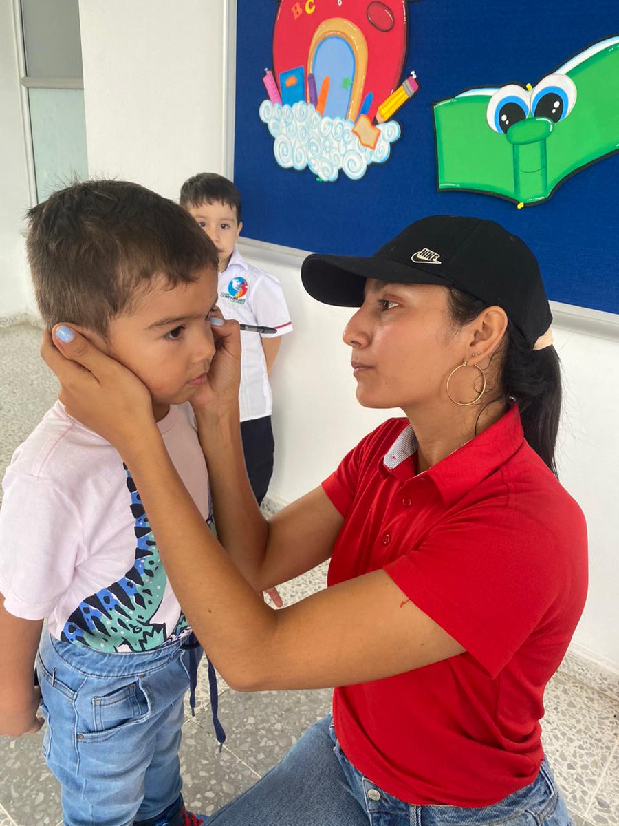 comfamiliarh's tweet photo. Los líderes del Colegio Comfalagos iniciaron sus clases con mucha alegría🤩📚

✅Conoce más información aquí👉🏻 https://t.co/Hy9SVQOB5s
•
•
#ComfamiliarHuila #Comfalagos #RegresoaClases https://t.co/nADliH7Lsj