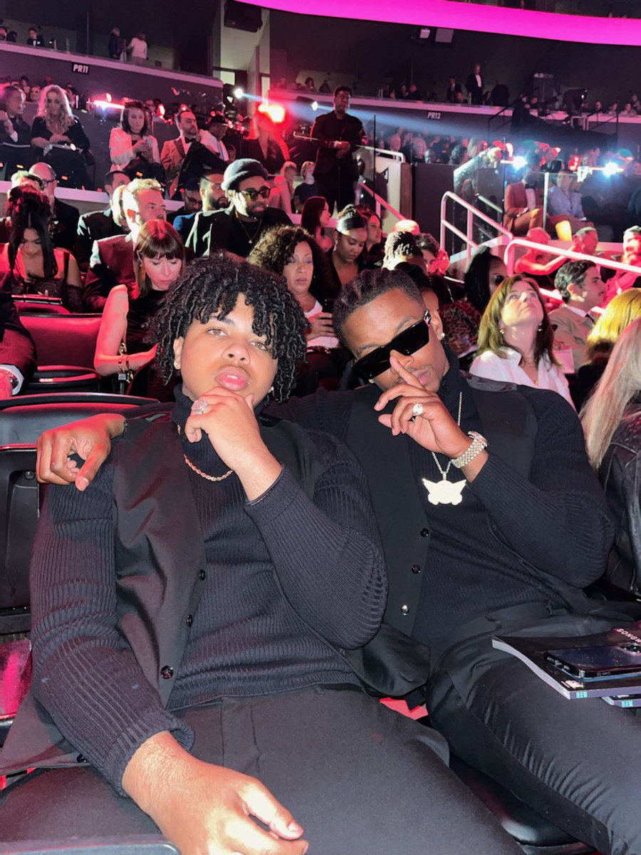 Dee Gomes tweet media