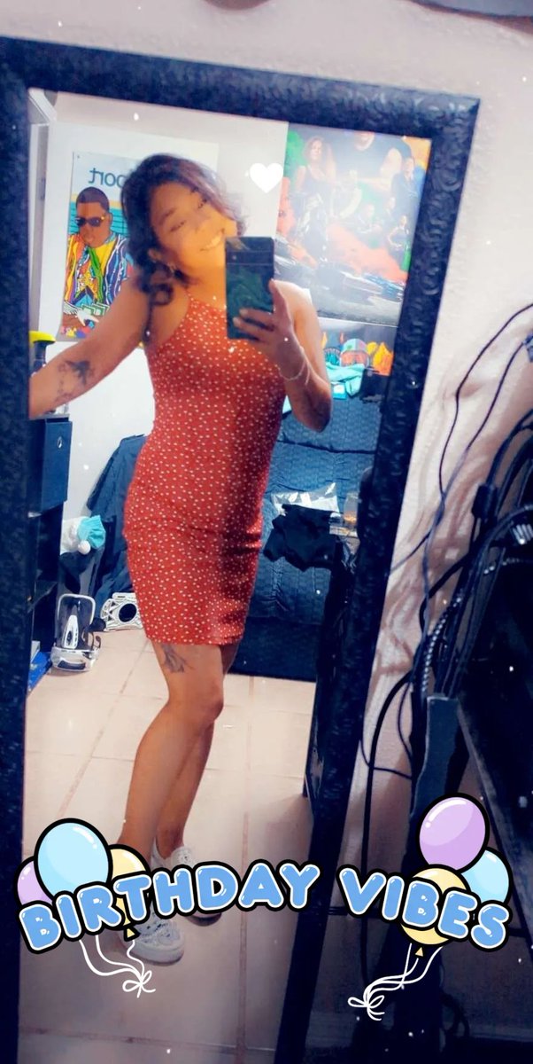 Monkey1995Desi's tweet photo. Add me on Snapchat! Username: monkeyboo1995 https://t.co/VrPyjef3pi https://t.co/kEU9ig5FZ9