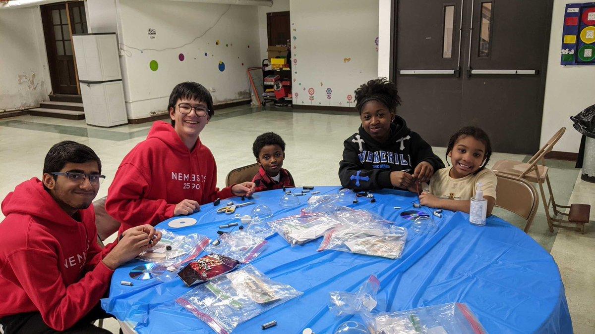 Over the past 2 weeks, Nemesis has worked with Trenton Urban Promise to build STEM kits with kids. Inspiring STEM hands-on! 🦾😄 #FIRST #FRC #urbanpromise