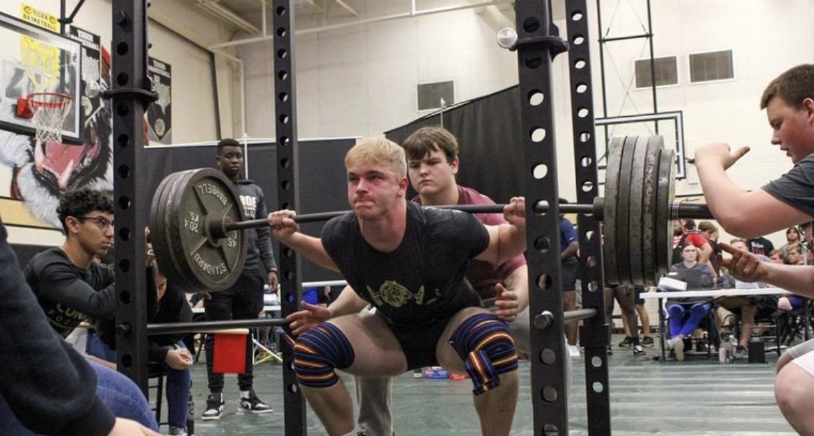 17westmoreland's tweet image. 🥇in Conroe invitational 
500 squat
340 bench 
560 deadlift
1400 total