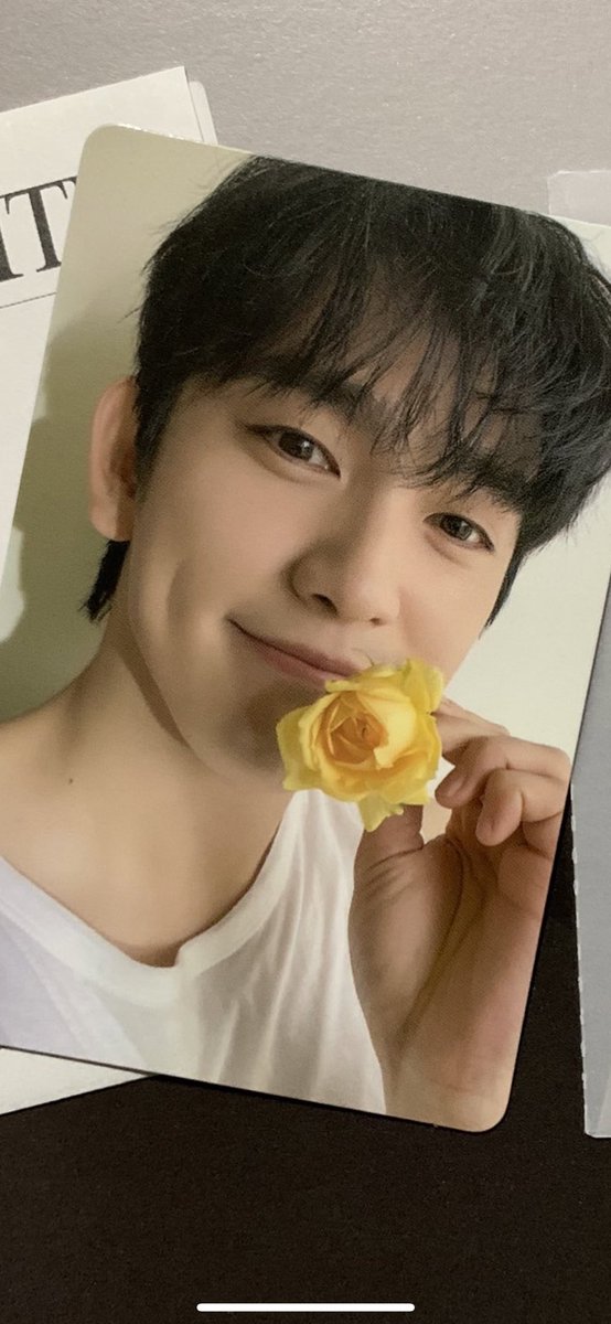 z_zom_z's tweet photo. @ammiez_jy ขอให้เป็นวันที่สดใสนะคะพี่แอ๋ม 😊

Have you listen to #CottoCandy by #Jinyoung it’s a beautiful song https://t.co/jq9CRWFULh