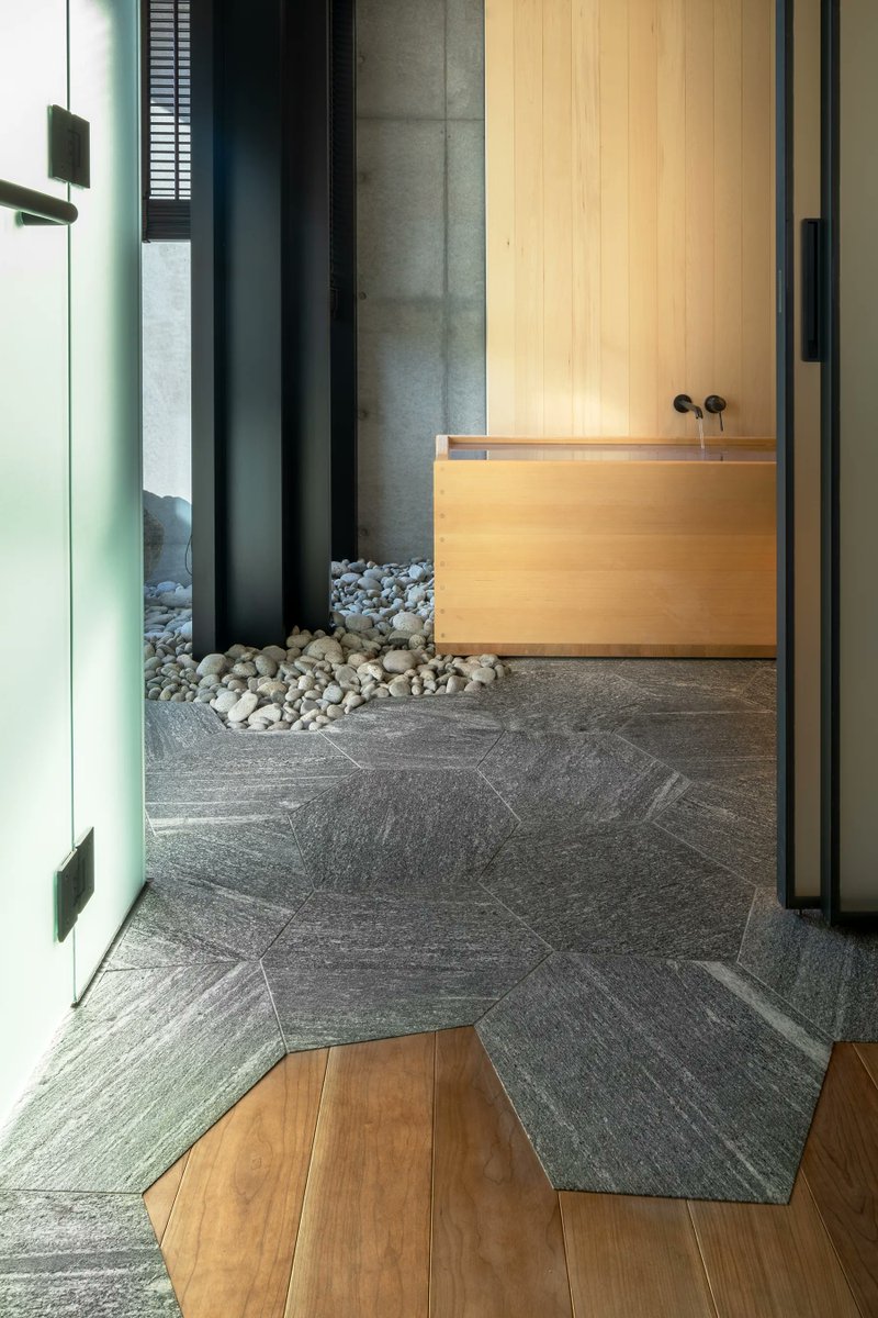 MITArchA tweet media