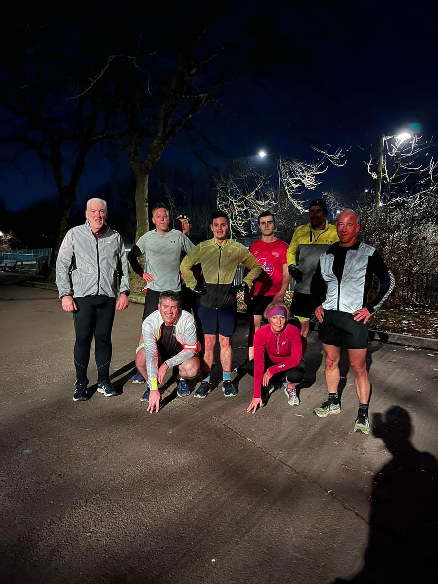 Monday nights are made for hill reps! Well done to those who braved the cold Welsh weather ❄️