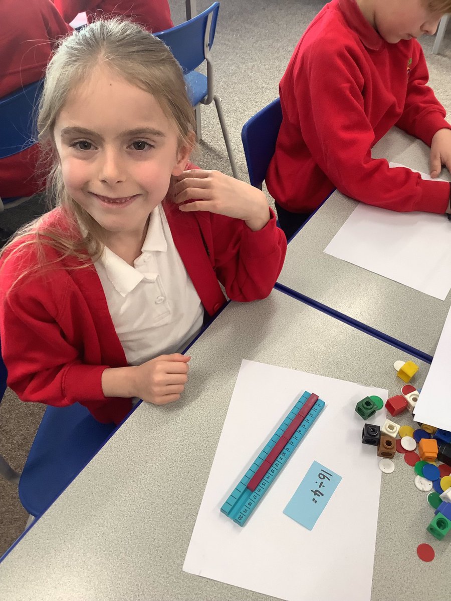 maple_yacademy's tweet photo. Our focus this week is division in our maths fluency sessions. We used numicon shapes, rods &amp; tracks, pictorial representations and counters to help us solve the calculations😊 https://t.co/qH4s4QEyeC