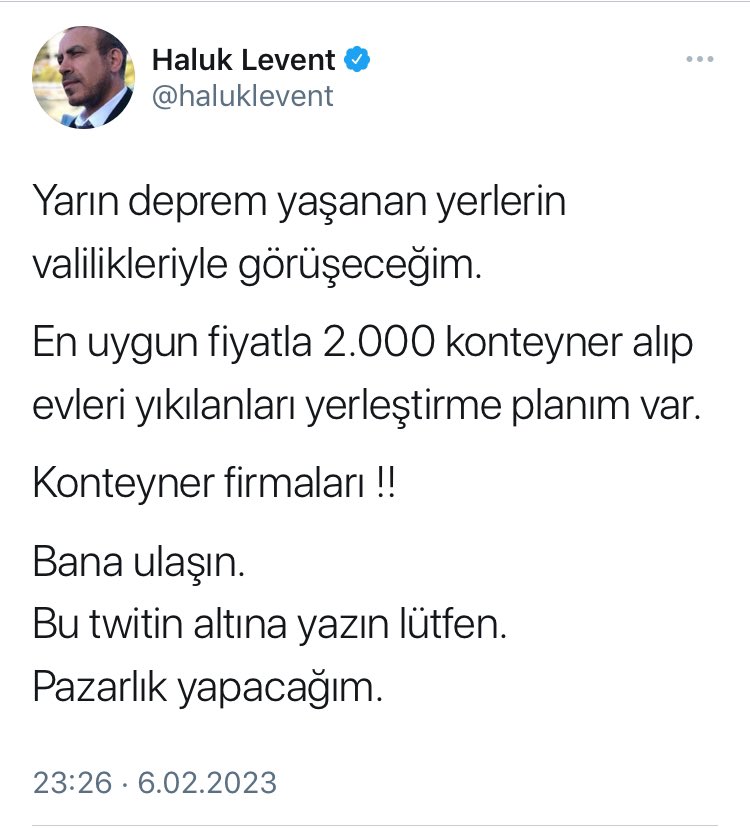 haberkayasehir's tweet photo. İnsanlar bu adama #HalukLevent diyor ama bu adam, kesinlikle insan ötesi bir varlık. Sanırım yeni nesil Hızır bu olsa gerek! ❤️💐 #Turkey @haluklevent https://t.co/vbeM1Wb7KE