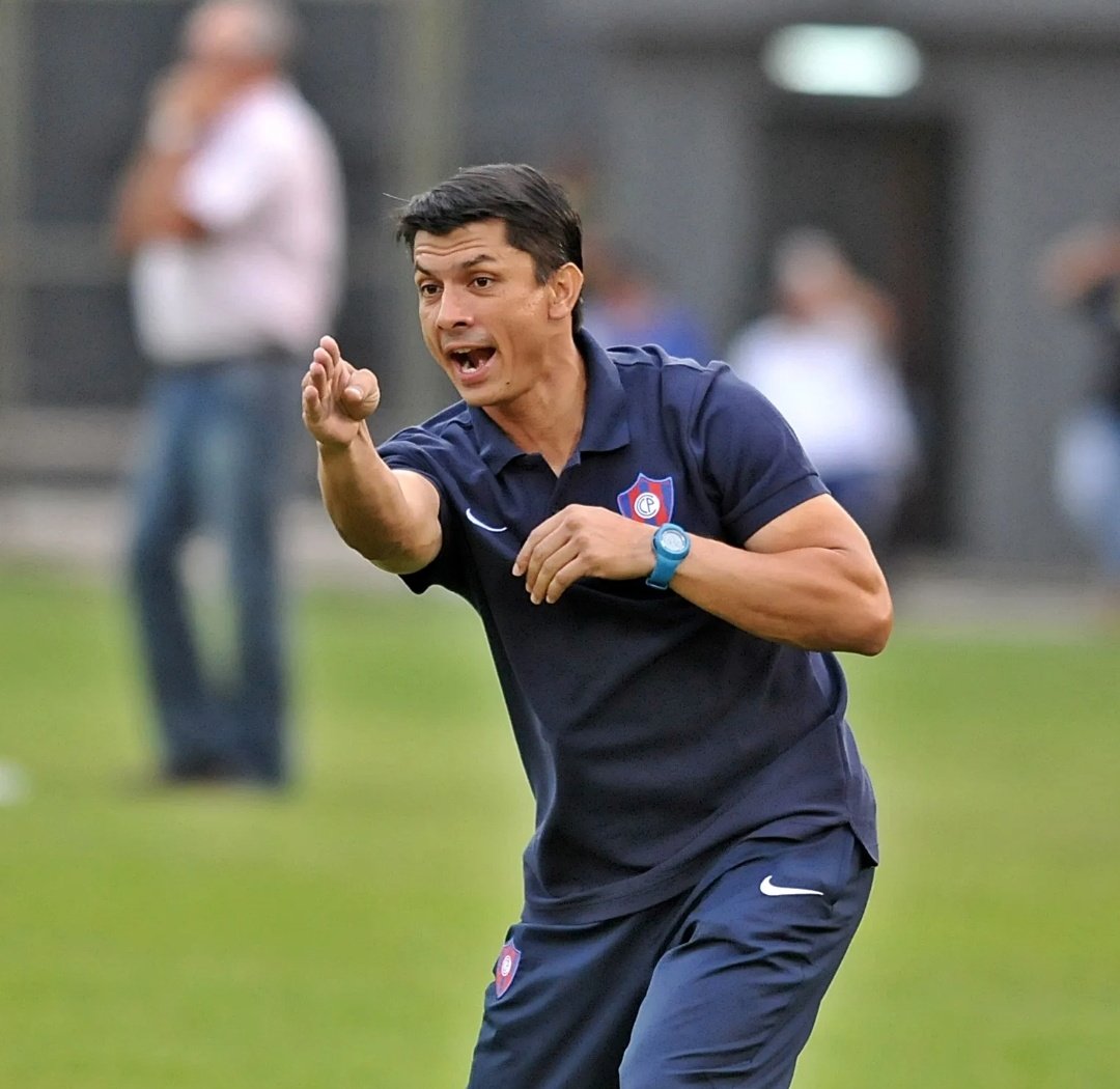 MufaPy's tweet image. 💣BOMBAZO

Todos indicaria que el próximo Dt de Cerro Porteño seria Gustavo Florentin, actualmente dirige al Sportivo Luqueño, No impedirá al Ciclón hacerse con El Dt ya que estaria dispuesto a pagar la cláusula de rescisión que rondarian los 2 Millones de dólares✍🏻.

😮🇵🇾🌪️