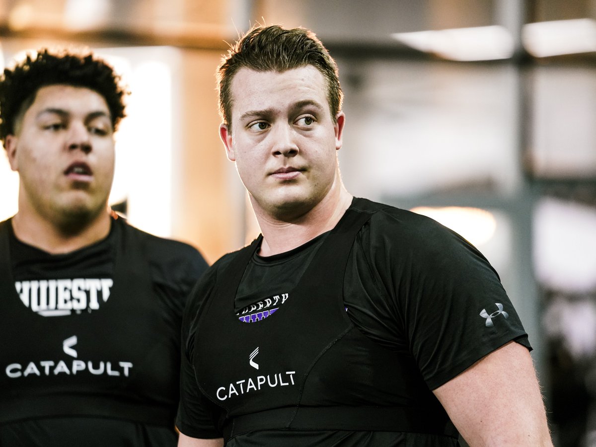 NUFBFamily's tweet image. Early morning work 🌅

#GoCats