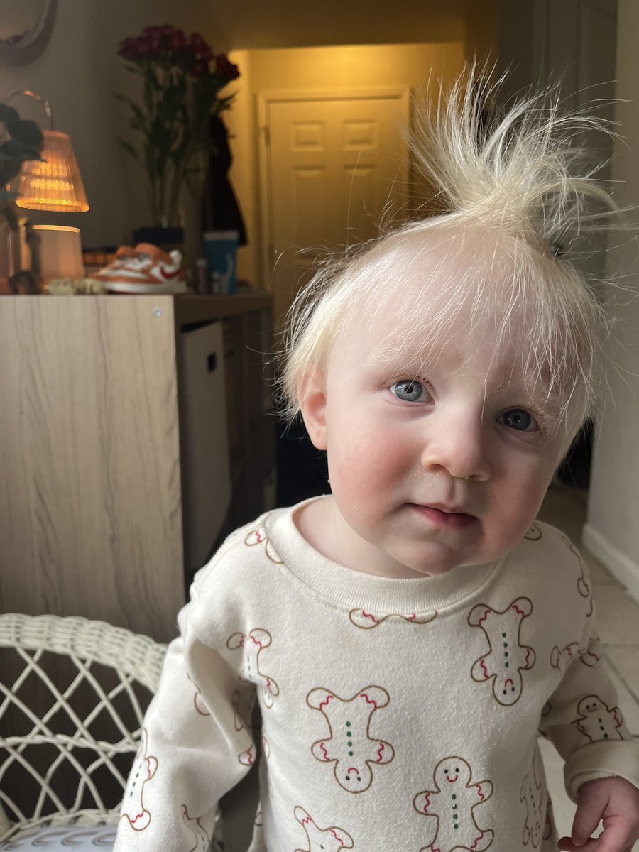 jaymeanne5's tweet photo. Bad hair day ? https://t.co/uWYAcMERI5
