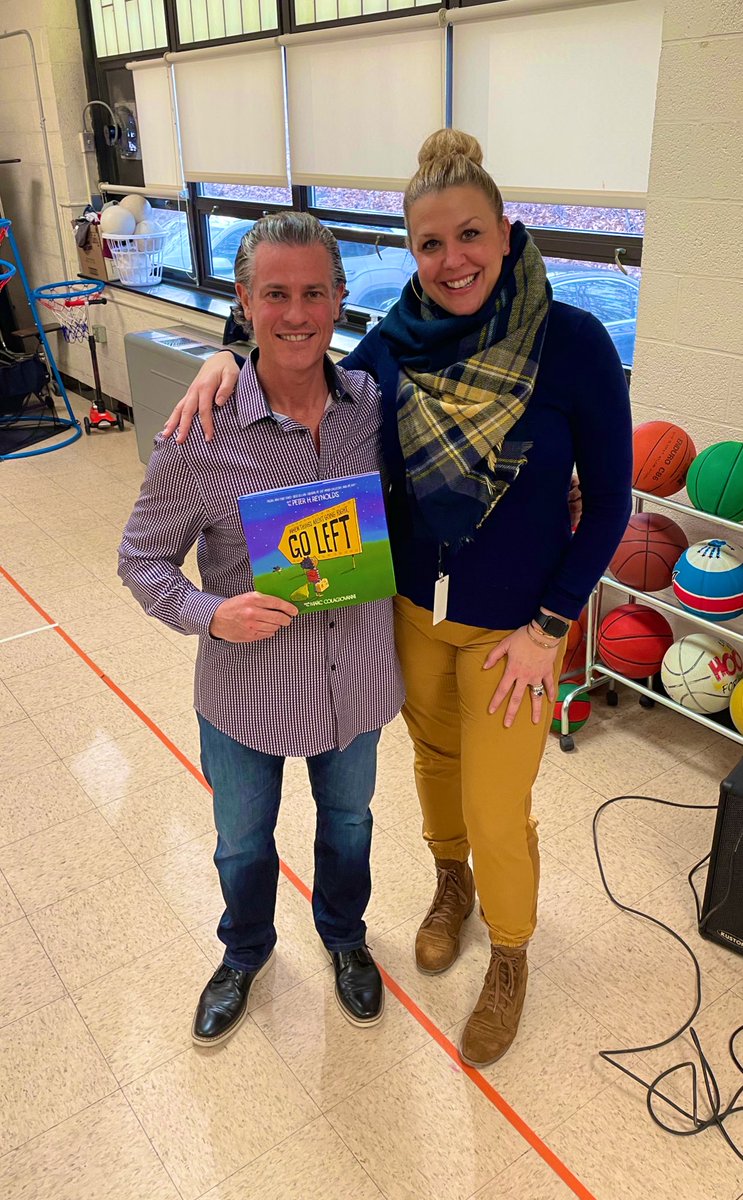 MarisaLVJackson's tweet photo. The pleasure was all mine!!! Thank you so much for sharing this incredibly special story of never giving up and being gentle with yourself! It’s such a needed message 💙💛! Now we have our very own copy in the Woodridge Library! #onceaWizardalwaysaWizard 🧙♂️ https://t.co/YcCYCmSIdx