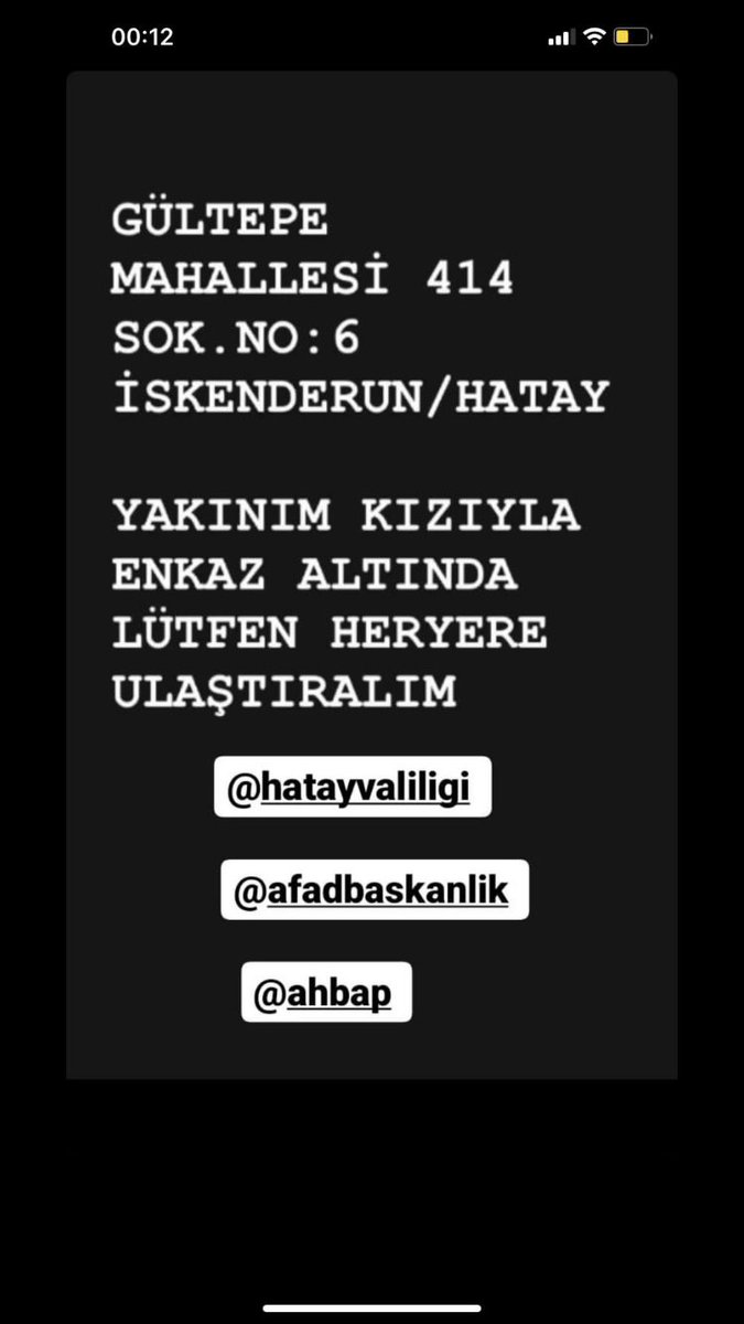 Gamzedurmaz__'s tweet photo. @solcugazete Yakın olan birileri buraya bakabilir miii iş yerinden bir abim kızıyla mahsur lütfen destek olun 🙏🏻 https://t.co/ukG3QIARqX