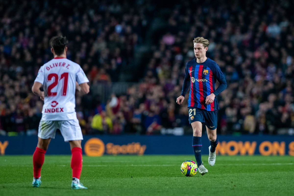 DeJongFrenkie21's tweet image. A Sunday win at home😍