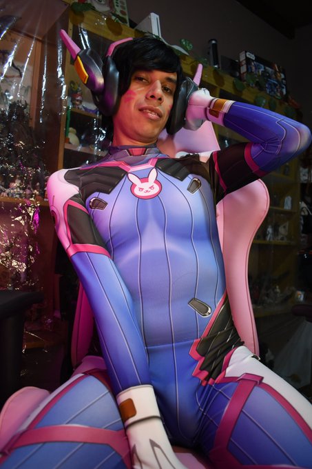 https://t.co/Q6SO8lLXjg Crossplay https://t.co/gti21lE4K3<a href="/tag/femboy"class="tags"><span>#femboy</span></a><a href="/tag/femboyfriday"class="tags"><span>#femboyfriday</span></a><a href="/tag/femboycommunity"class="tags"><span>#femboycommunity</span></a>