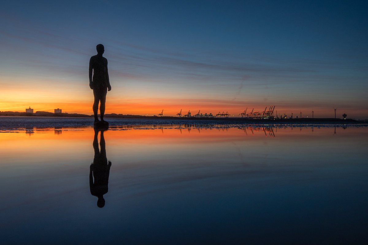 A late entry for #fsprintmonday #Sharemondays2023 #APPicoftheweek - a peaceful sunday sunrise with the    <a href="/IronMenCrosby/">IronMenCrosby 🌤</a> - bliss!