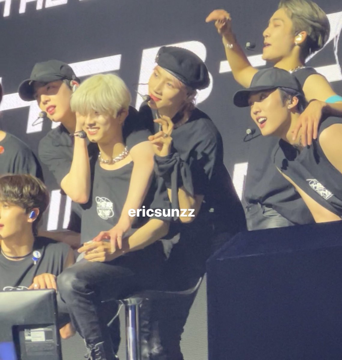 hanbinwish's tweet photo. a thread of my thebzone london videos to look back on (thebzone london 20.06.22)
#THEBOYZ #더보이즈 #THEB #THEBOYZinlondon #THEBZONE #THEBOYZinEurope
#THEBOYZEUROPETOUR https://t.co/19AqW1KQTB