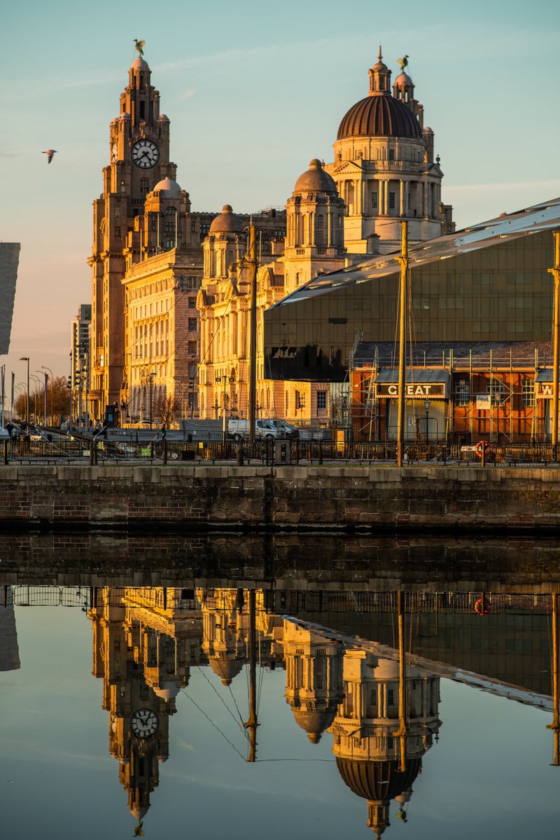 rachfrancesca_'s tweet photo. Some more sunset pictures from the Albert dock 🌇🌅
#photography #liverpool #sunset #photographer #sonya7iii #picoftheday #city #docks #PhotographyContest #photographers #Sony #fyp #fypシ #albertdock https://t.co/htUPx6etjg