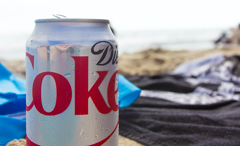 Coca-Cola Admits They Still Put a Little Cocaine in the Diet Ones: ow.ly/xTvj50MJrqM