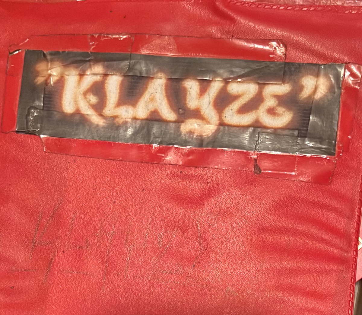 Chaos McBueno tweet media