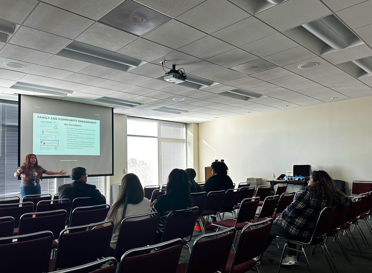 Max Moll tweet media