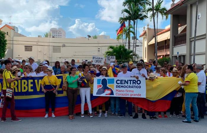 Memes Universidad Nacional tweet media