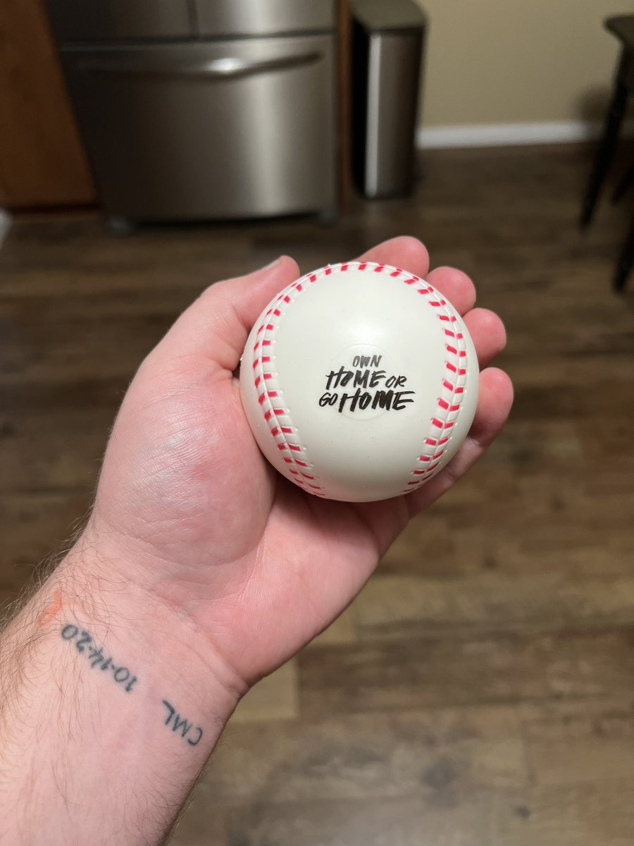 Seth_Anderson02's tweet photo. Made my first purchase as a coach to better my catchers & Iโm stoked to put the x-treme training balls to use. #OwnHomeOrGoHome
https://t.co/WMvkL1jTM0 https://t.co/4qKrfRGiGW