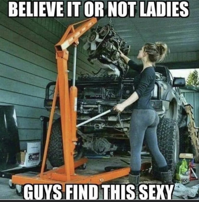 KimberlyReanna2's tweet photo. This is me 💯 even if it’s not sexy😂 I love working on cars:) https://t.co/xrvIMWJj2X