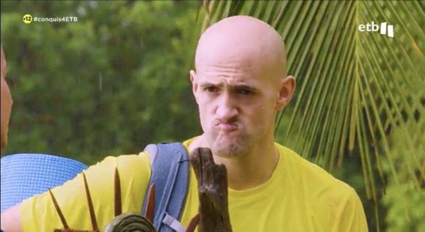 Yo cuando veo que los rojos han ganado pero me caen bien pero llevan ganando todos los programas y quiero que ganen los amarillos #conquis4ETB