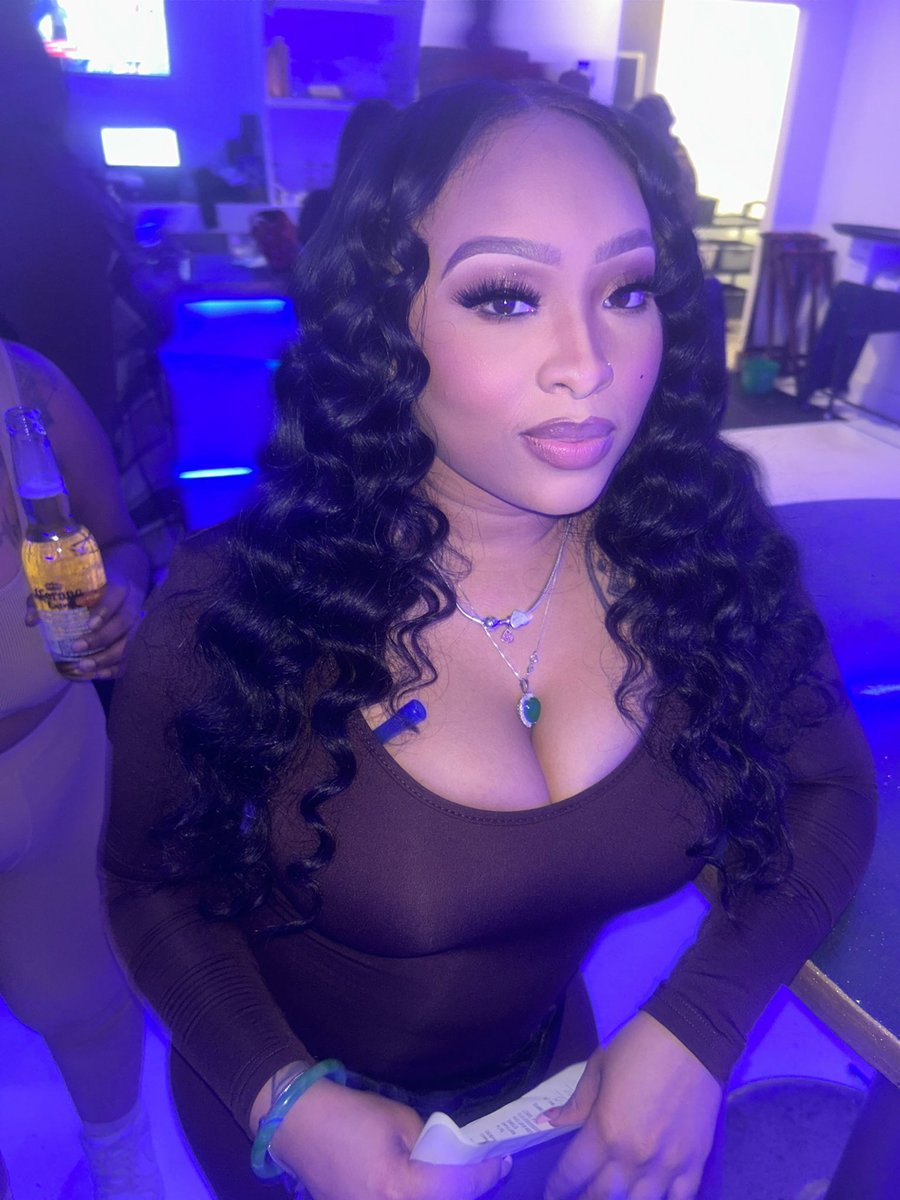 B_forbrat's tweet image. I’m getting better, I’m at practice 🖊️🎨💫 #BOOKTHELOOK #Upcomingmua