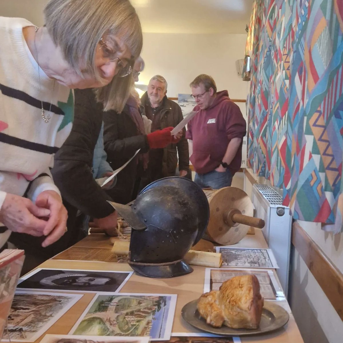 DiscoverhistPH's tweet image. A break from the classroom today. A #visit to #WyreForest #U3A to #talk about the #sailing of the #Mayflower in #1620. #EdwardWinslow #sailed #aboard the #ship. He was born in #Droitwich and #educated at The @KingsWorcester #KingsSchoolWorcester @Old_Vigornians #lifelonglearning