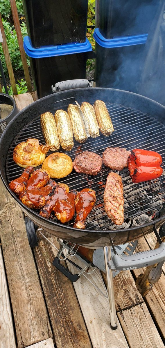 I don't care if the CCP balloons can see what I'm cookin' because there is NO WAY they can steal my secret sauce, ingredients, or BBQ skills! We got it good here in the USA. They're just jealous. Tiki Tiki Tembo Commies are just like peepin' Toms. en.m.wikipedia.org/wiki/Tikki_Tik…