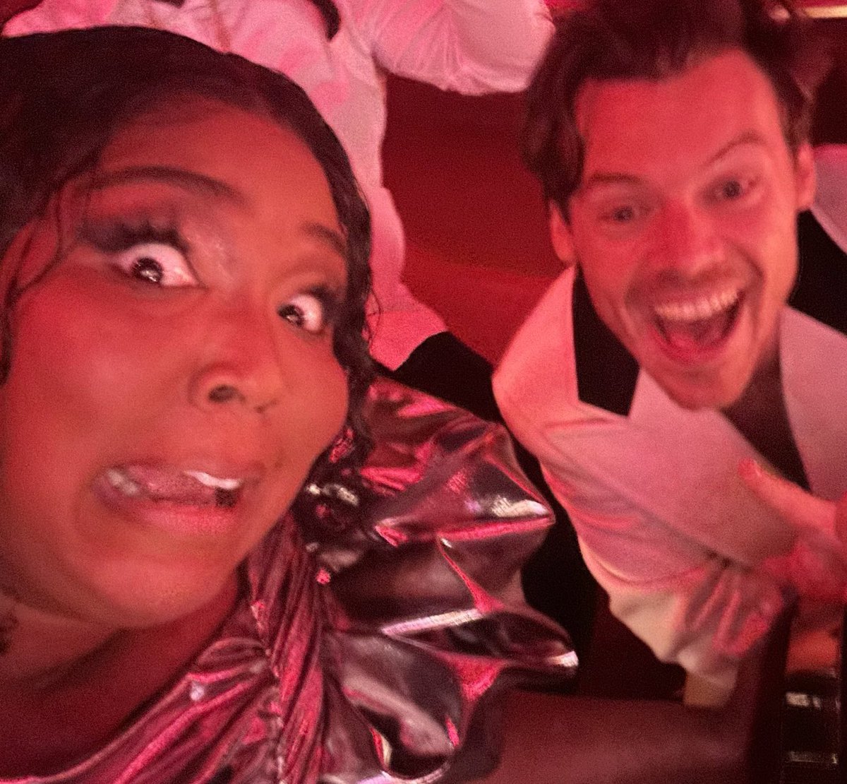 heswithlov's tweet image. coachella 2022.            grammy’s 2023.