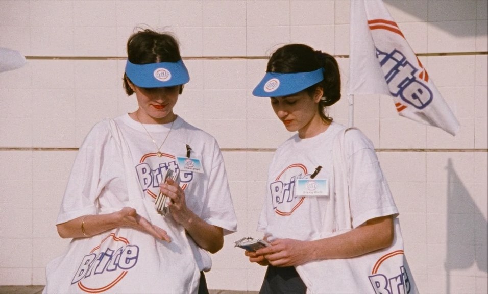 raisemybodyhs's tweet photo. 09. Silvia Prieto (1999) Dir. Martin Rejtman.

Mubi. https://t.co/fTVPeVxcP8