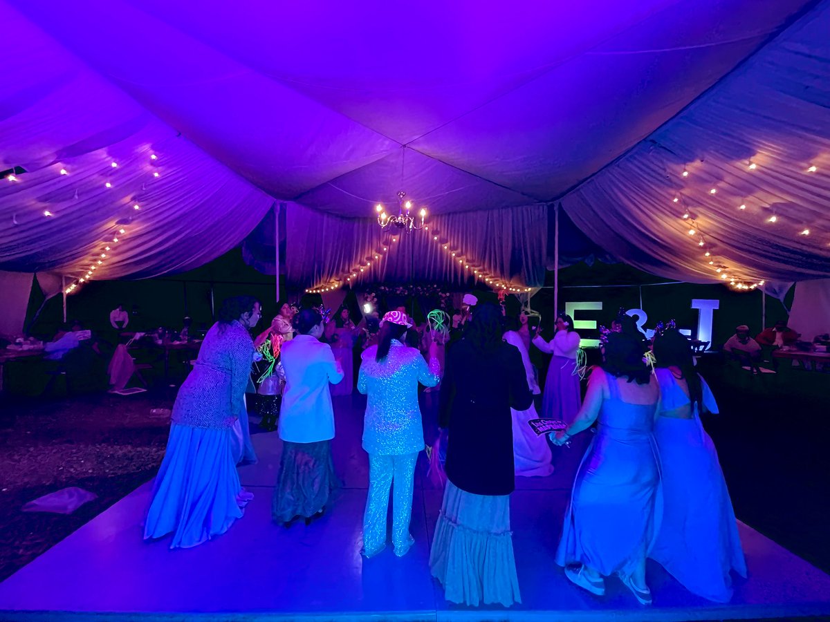 djRafaMedina's tweet photo. Invítanos a ser parte de tu Evento!!!

•Audio é iluminación.
⋆FotoCabina.
•Pantallas.
⋆Pista iluminada.
•Salas Lounge. 
⋆Animador.
•Letras Gigantes.
⋆Robot de led.
•Souvenirs.
 
✆ 7224249666•7291293017

https://t.co/SOk20ULpLd

#dj #IxtapanDeLaSal #djRafaMedina https://t.co/IbF2HIAXKV