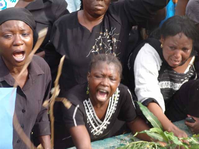 olodanismail34's tweet photo. @MBuhari 🆘🆘Pls Rescue and save the poor Nigerian masses from the hands of Aso Rock adamant cabals.Disburse UN GRANT to us now #DisburseGrantNow
@ElyzPeters @SenMarkKelly @SenGaryPeters @INTERPOL_HQ @UN @RepBice @HouseofCommons @WhiteHouse @UKParliament @cenbank
@abubaka39313874 https://t.co/hLhRl7jGHw