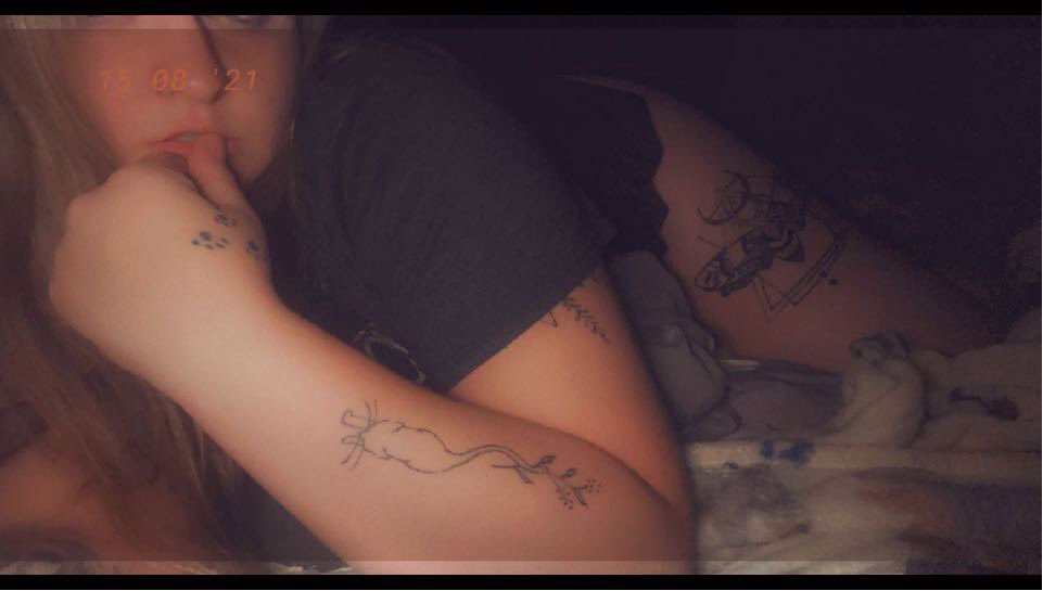 SillyGirrl98's tweet photo. Go vote for my to Win the Inked girl magazine competition https://t.co/dRJhwynFkt let’s see a curvy girl on the cover this year #Inkedmagazine #inkedcover https://t.co/lineQztHlO