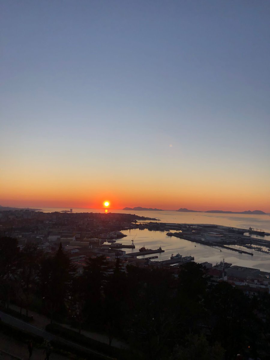 montteess's tweet photo. Sin duda la puesta de sol es mi momento fav del día https://t.co/muSGTpgP1d