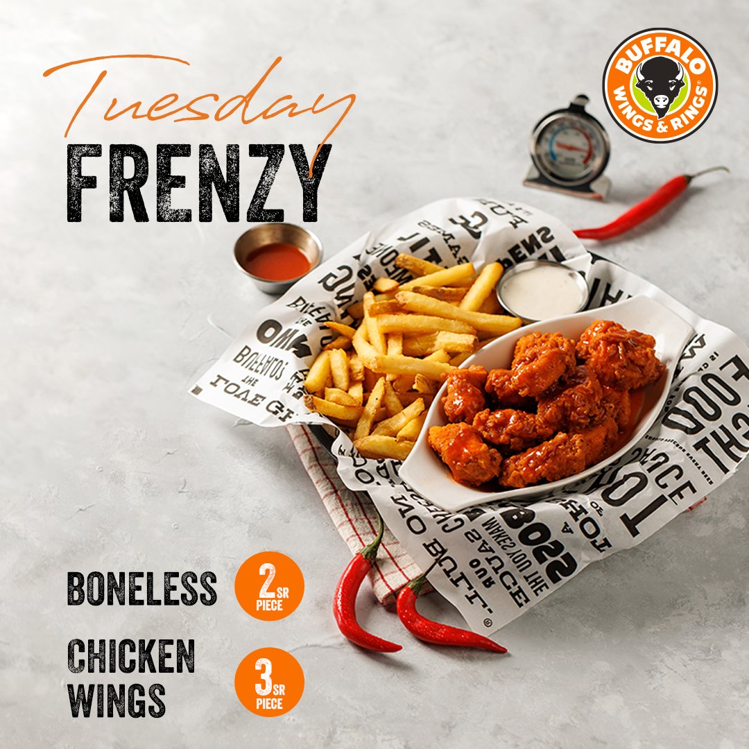 BuffaloJeddah's tweet photo. فرينزي يوم الثلاثاء بانتظارك 😋
تشيكن وينجز  ٣ ريال للحبة 
بونليس ٢ ريال للحبة 

Frenzy Tuesday is waiting for you 😋

Chiken wings 3SR / Piece 
Boneless 2SR / Piece 

#مطاعم_جدة #جدة_لايف #عروض_السعودية #عروض_جدة #بوفالووینگز #جدة https://t.co/YWVON4piWP