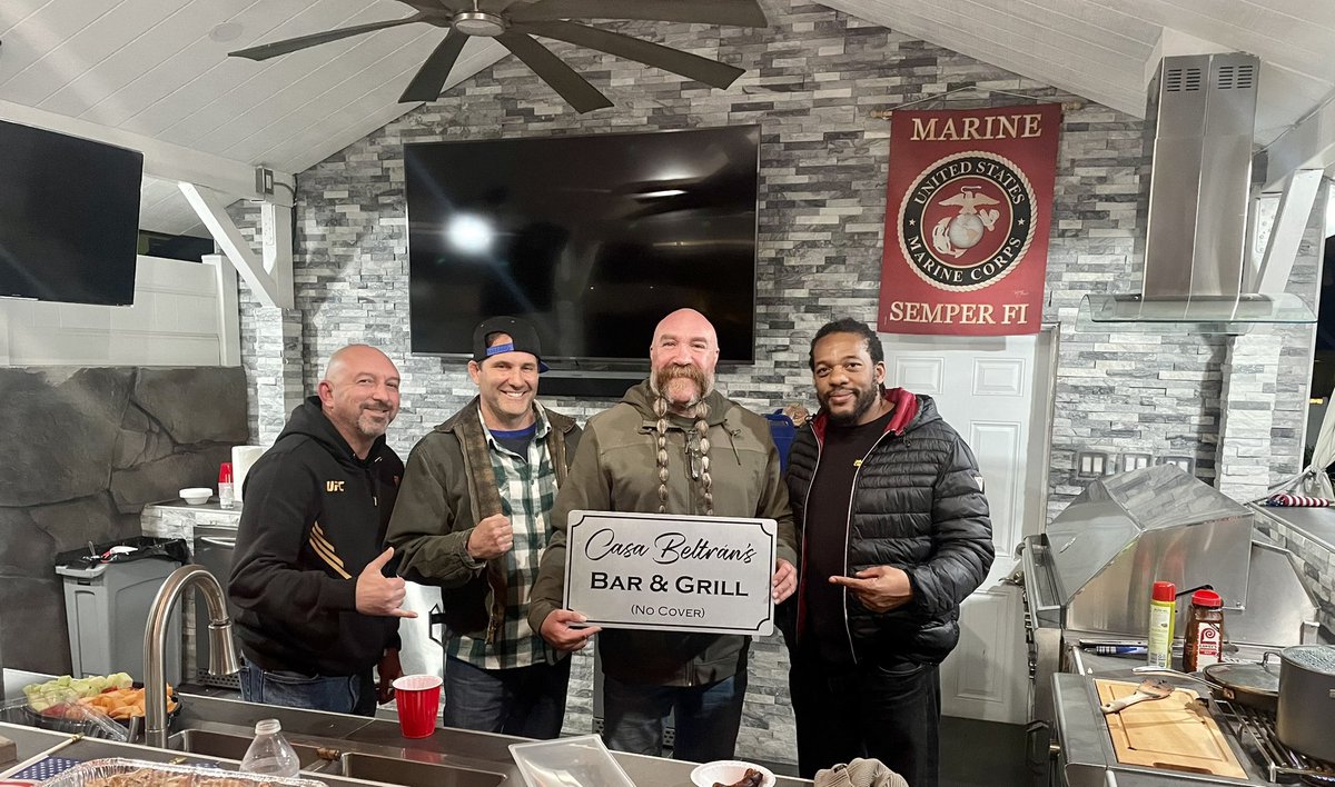 Mike Beltran on Twitter "Last night at CASA BELTRÁN’S BAR & GRILL (NO