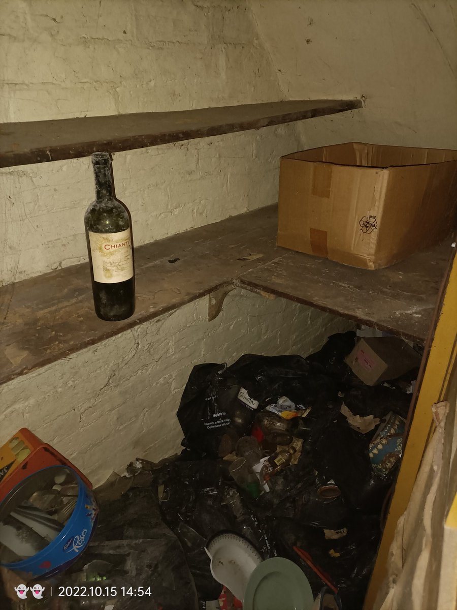 TheGhostDusters's tweet photo. Such a beautiful place I love places that have just been left for nature to move.#photographer #abandoned #paranormal #ghosthunter  #FYP #urbanexplore https://t.co/OCY0WQnrTF
