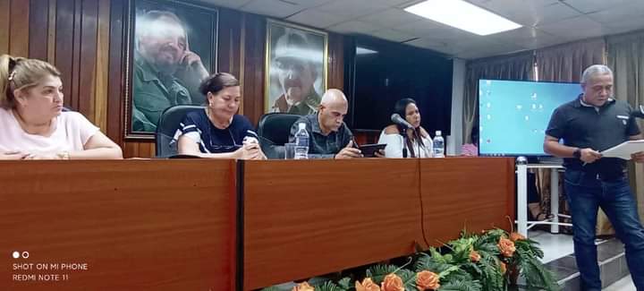 DecssJ's tweet photo. Participa la DECSS en el Balance de la Gestión 2022 del #GECOMSS,donde además realizan la Asamblea de Representantes con la presentación del Plan 2023.
Por un 2023 lleno de Retos y Victorias.
#SanctiSpiritusEnMarcha
#ComercioCuba https://t.co/oxH5CViR4P