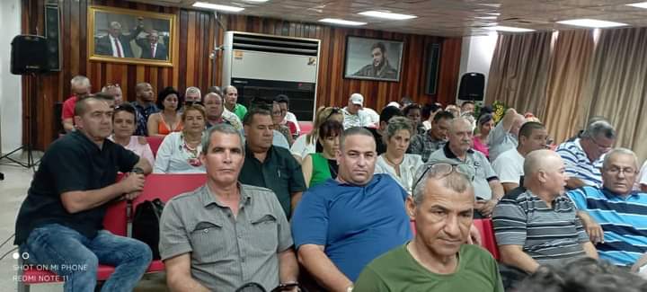DecssJ's tweet photo. Participa la DECSS en el Balance de la Gestión 2022 del #GECOMSS,donde además realizan la Asamblea de Representantes con la presentación del Plan 2023.
Por un 2023 lleno de Retos y Victorias.
#SanctiSpiritusEnMarcha
#ComercioCuba https://t.co/oxH5CViR4P