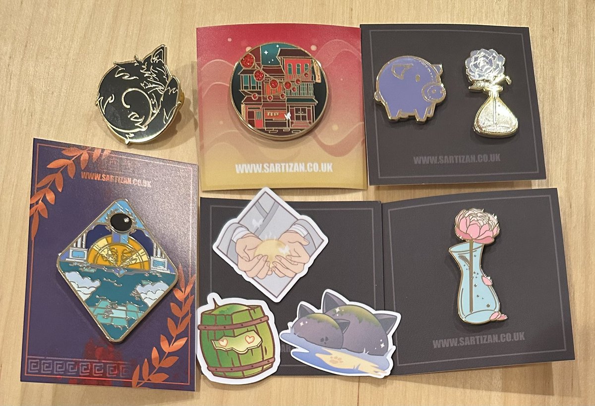humanflanmerch's tweet photo. Thank you so much, @SartizanCreates! I love all of them, such great colors and details. I especially love the colors and the tiny butterfly on the Ghost City &amp; the gradients, both print and enamel, on the flowers~ https://t.co/eveFtOLUiY