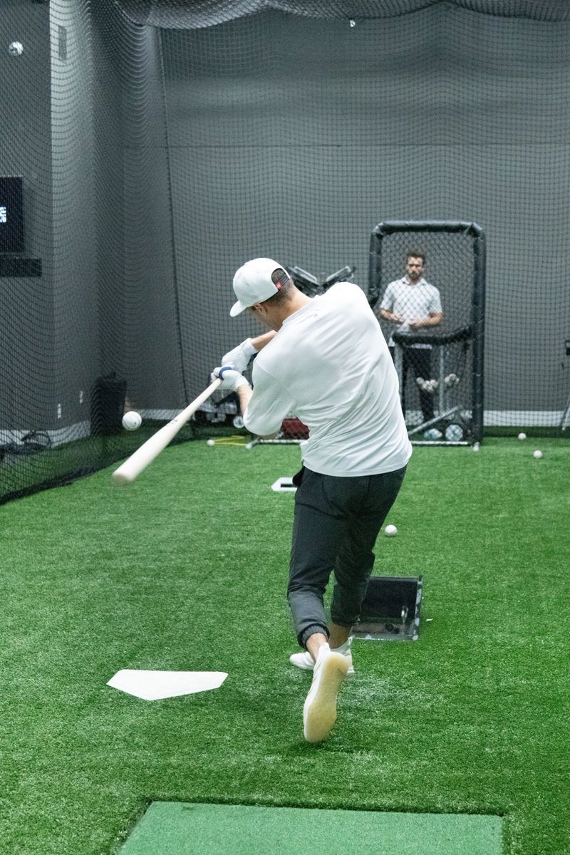 MarucciSports's tweet photo. Special visitor in the Lab: Dylan Carlson, certified raker π«‘ https://t.co/PkebthQtmb