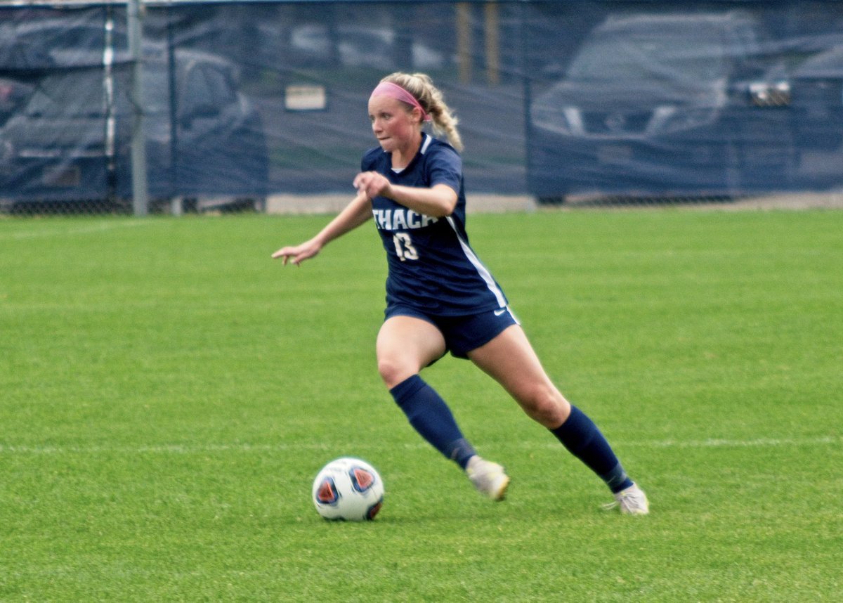 Bombers Women’s soccer player Brenna Lorenzen &amp; her Sports Management program are headed to AZ to cover the Super Bowl! Click the link to read more, best of luck Bren!!💣 ithaca.edu/news/ithaca-co…