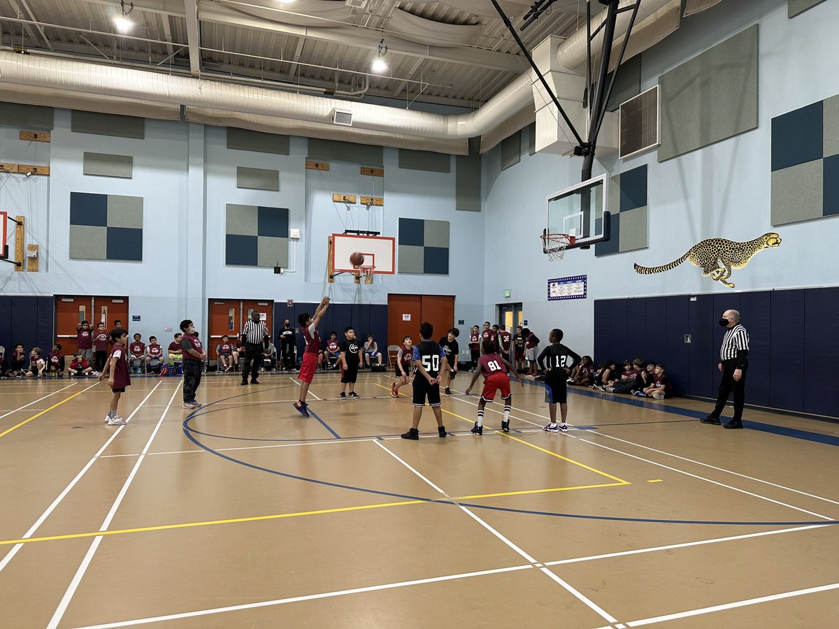 MrsPerryTRE's tweet photo. Today we visited H Allen Hight’s 🐆. What a game! Our boys’ 🏀 team gave their best! Proud of them! #gootters #teamwork #elementarysports  @AthleticsNusd @NatomasUSD @natomasbuzz https://t.co/Pjyyz0VxPs