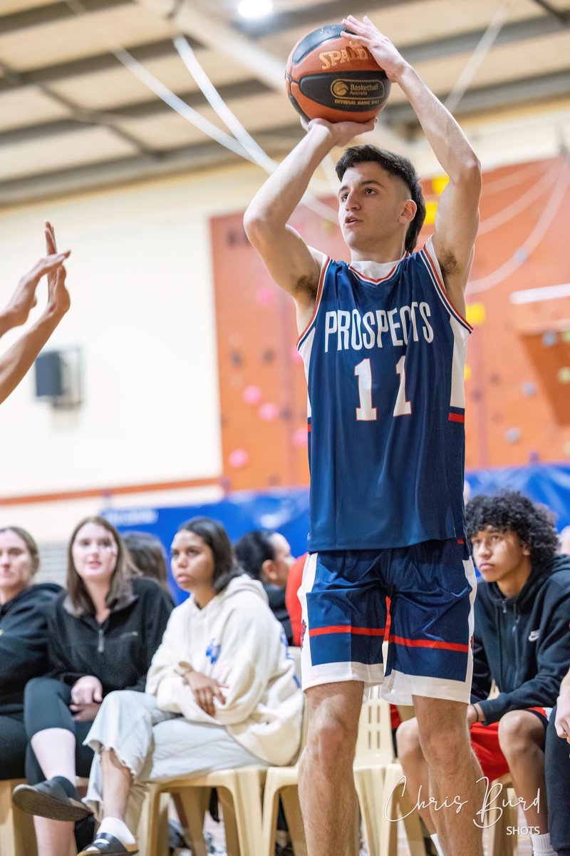 ProspectsAussie's tweet photo. 6’3 SG Anthony Gennaccaro (class 24) will tour with AP in April. Anthony is a sharp-shooting guard who plays with contagious energy and passion. He also has some sneaky athleticism and can bring a dunk when you least expect it. We are excited to showcase Anthony’s game in the USA https://t.co/IY5qxTycgx