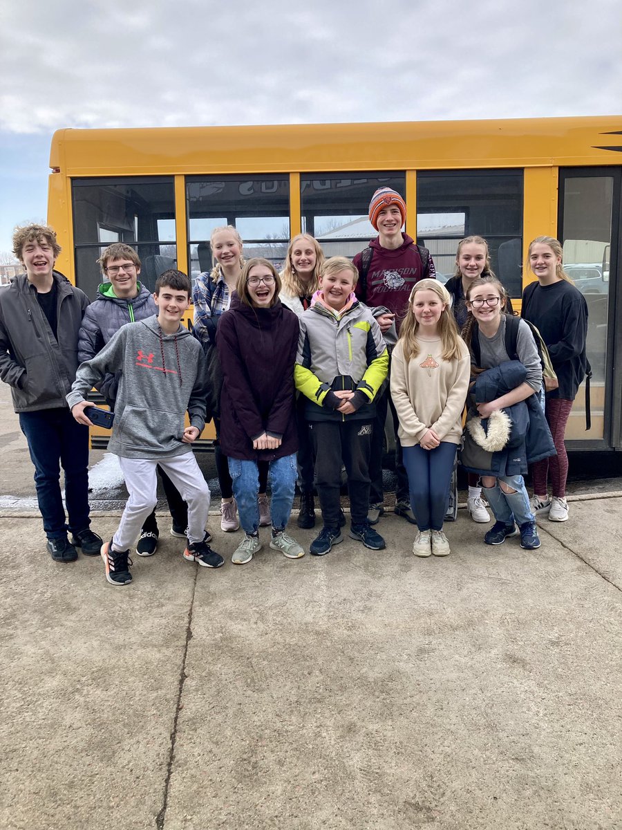 Some of our awesome <a href="/MadisonMSNews/">MadMiddleSchool</a> Ss are on their way to compete in Tea for quiz bowl!