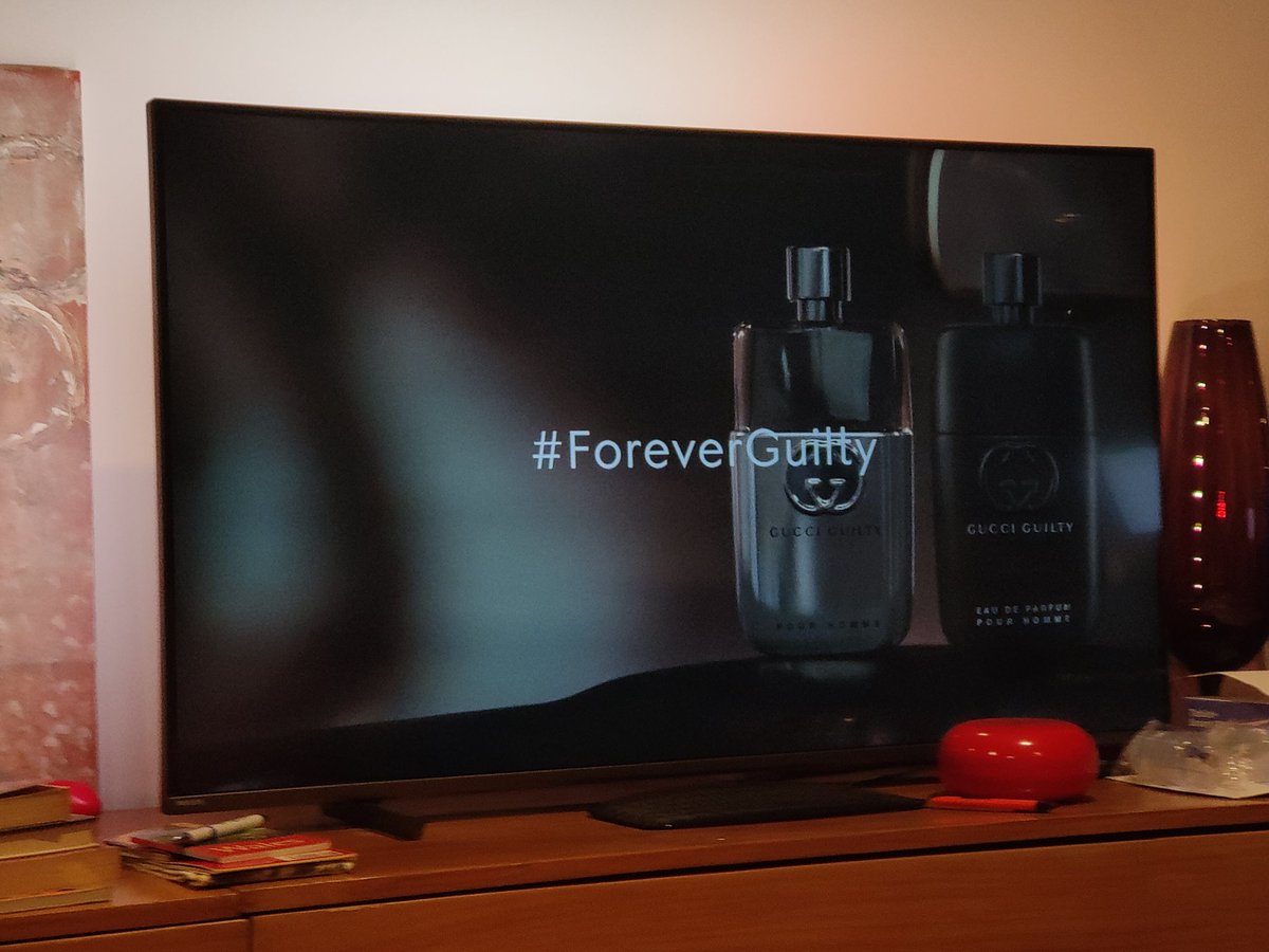 beni_salgado's tweet photo. É unha estratexia pésima a da @TVGalicia e da "súa" publicidade da . Contradí unha das finalidades para a que foi creada: normalizar a lingua galega. #ForeverGuilty? https://t.co/8gy6nTqjoU
